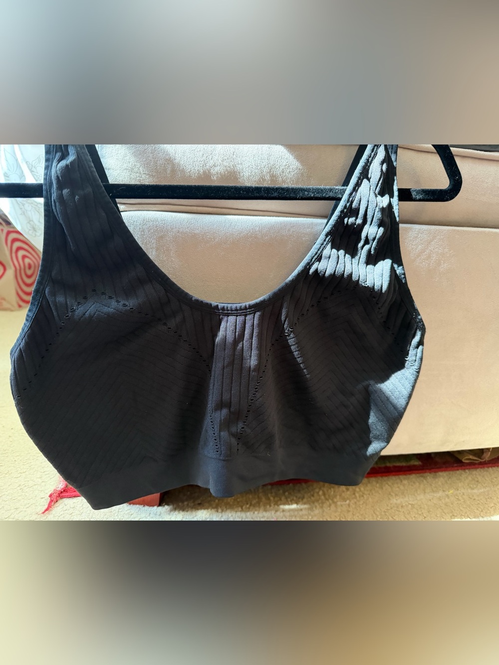 Seamless Black Ribbed Scoop Neck Crop bralette 22/2